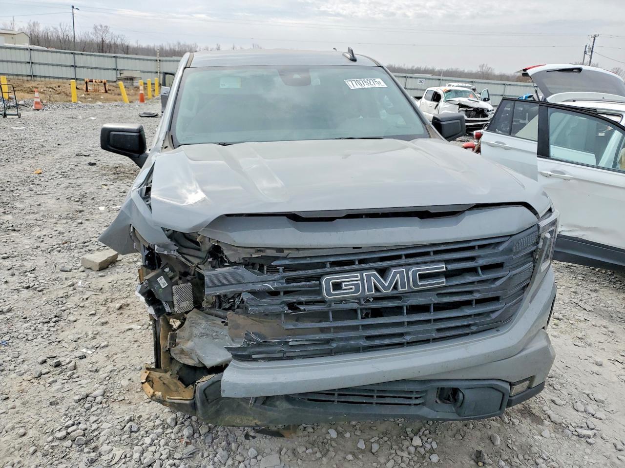 2024 GMC Sierra C1500 Elevation
