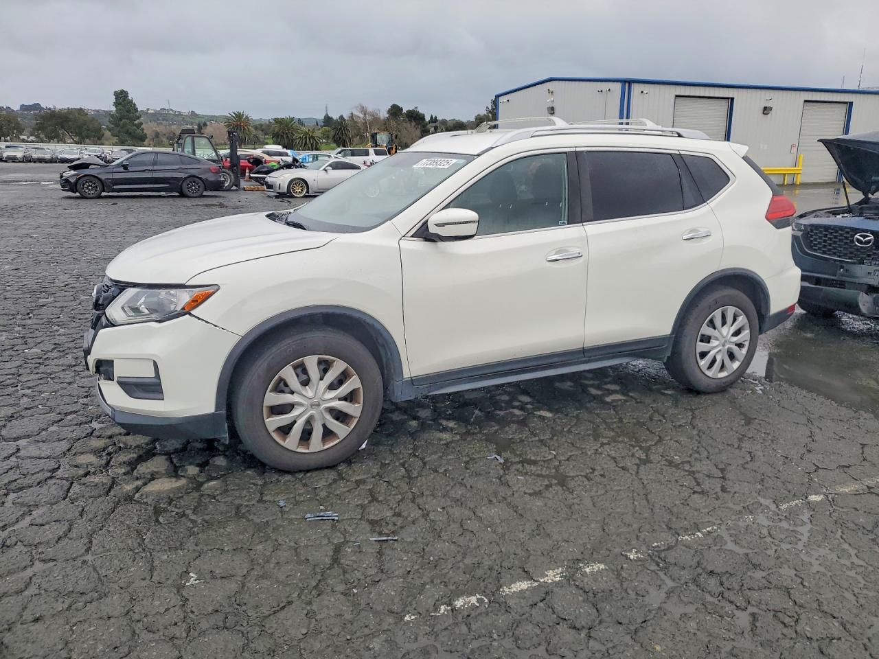 2017 Nissan Rogue s