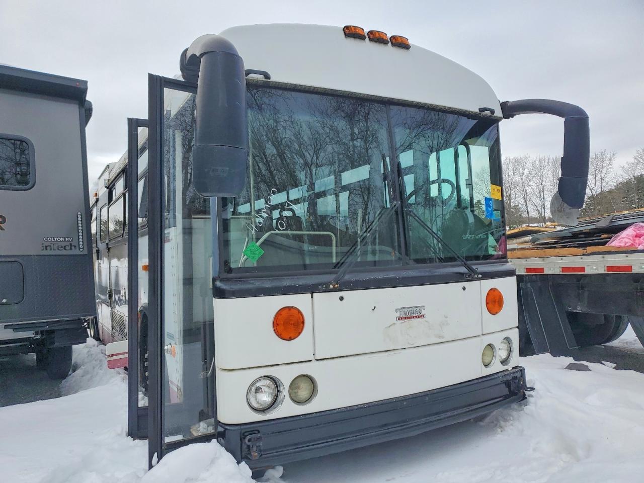 2009 Thomas Transit Bus