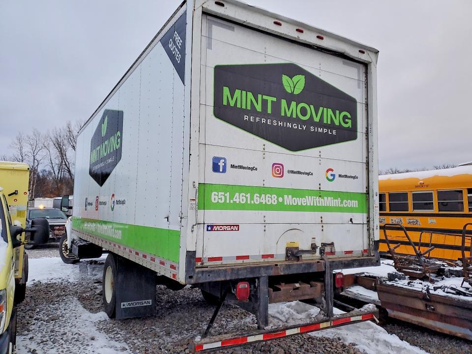 2017 Ford F650 Super Duty BOX Truck