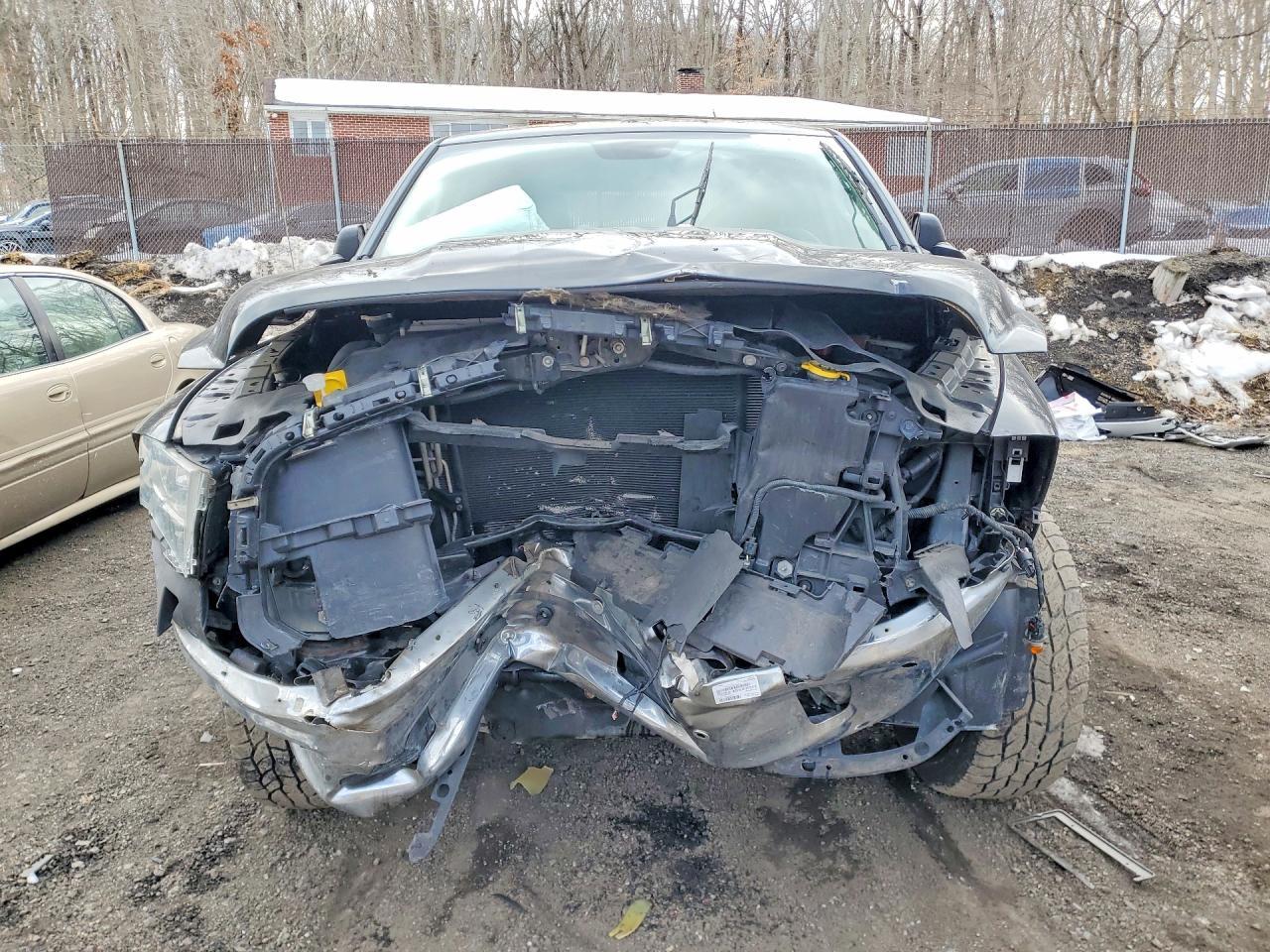 2016 Dodge RAM 1500 SLT