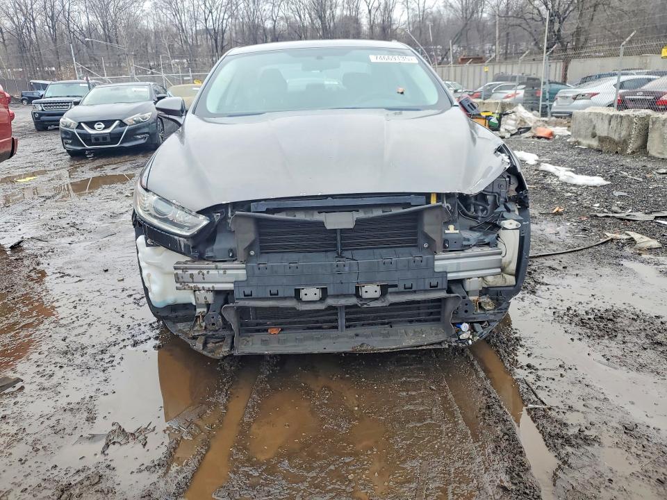 2014 Ford Fusion se