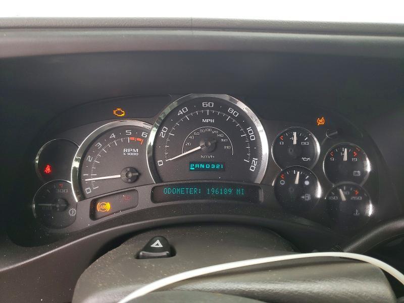 2004 Cadillac Escalade Luxury