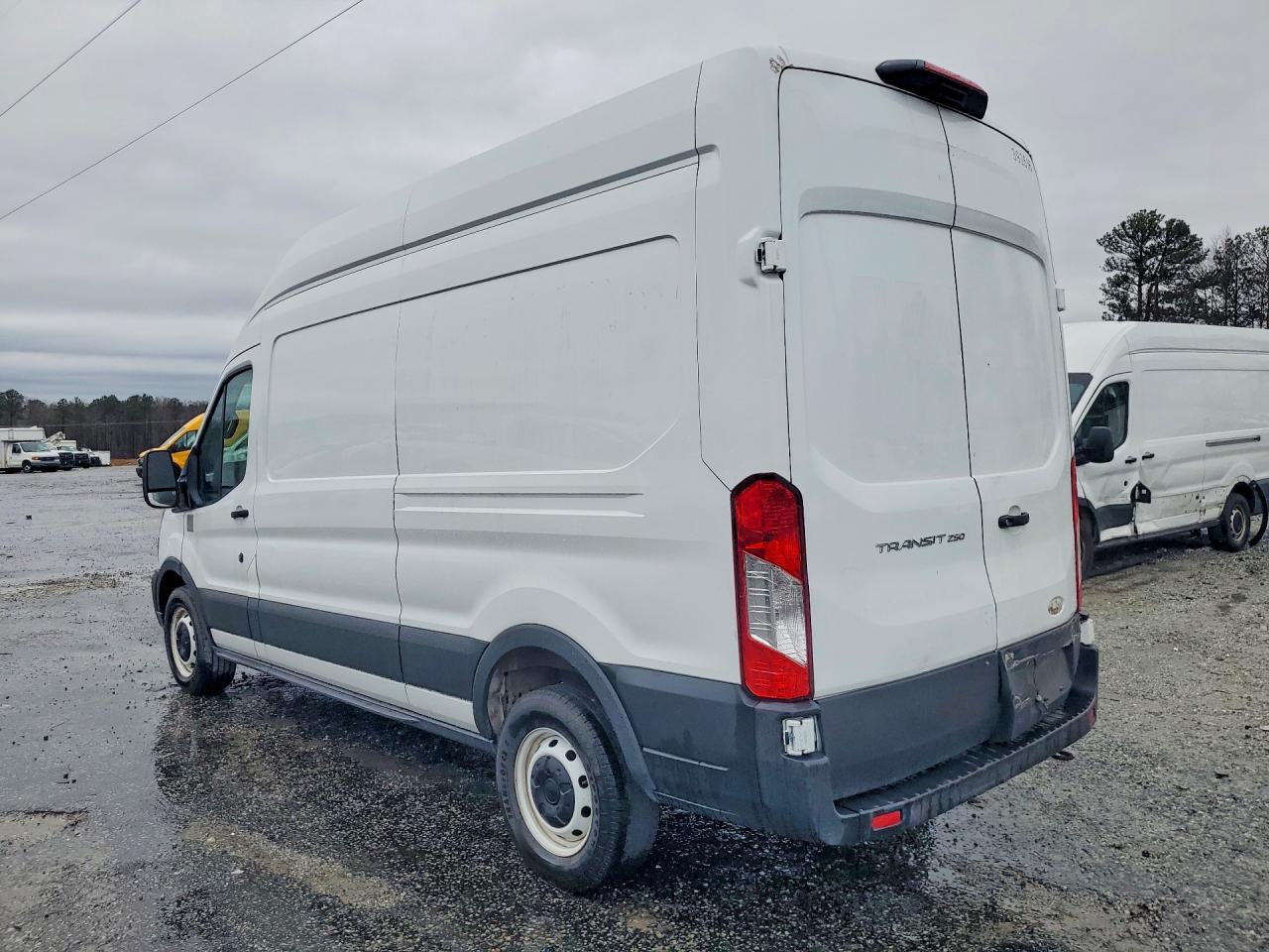 2021 Ford Transit 250 Delivery Van