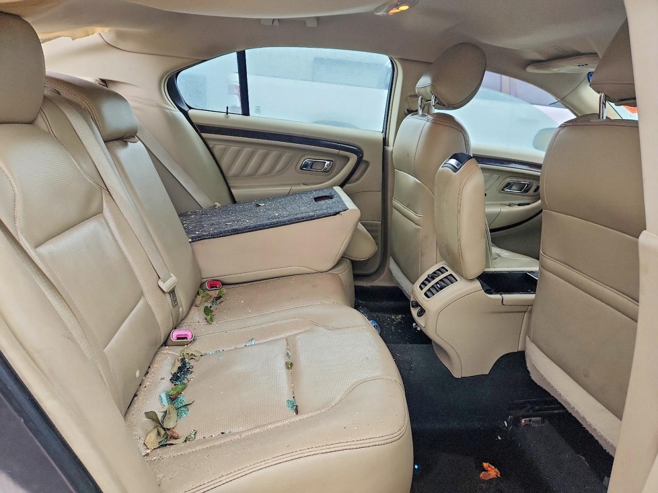 2013 Ford Taurus Limited