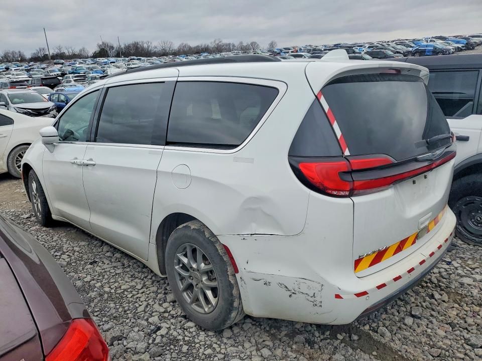 2022 Chrysler Pacifica Touring