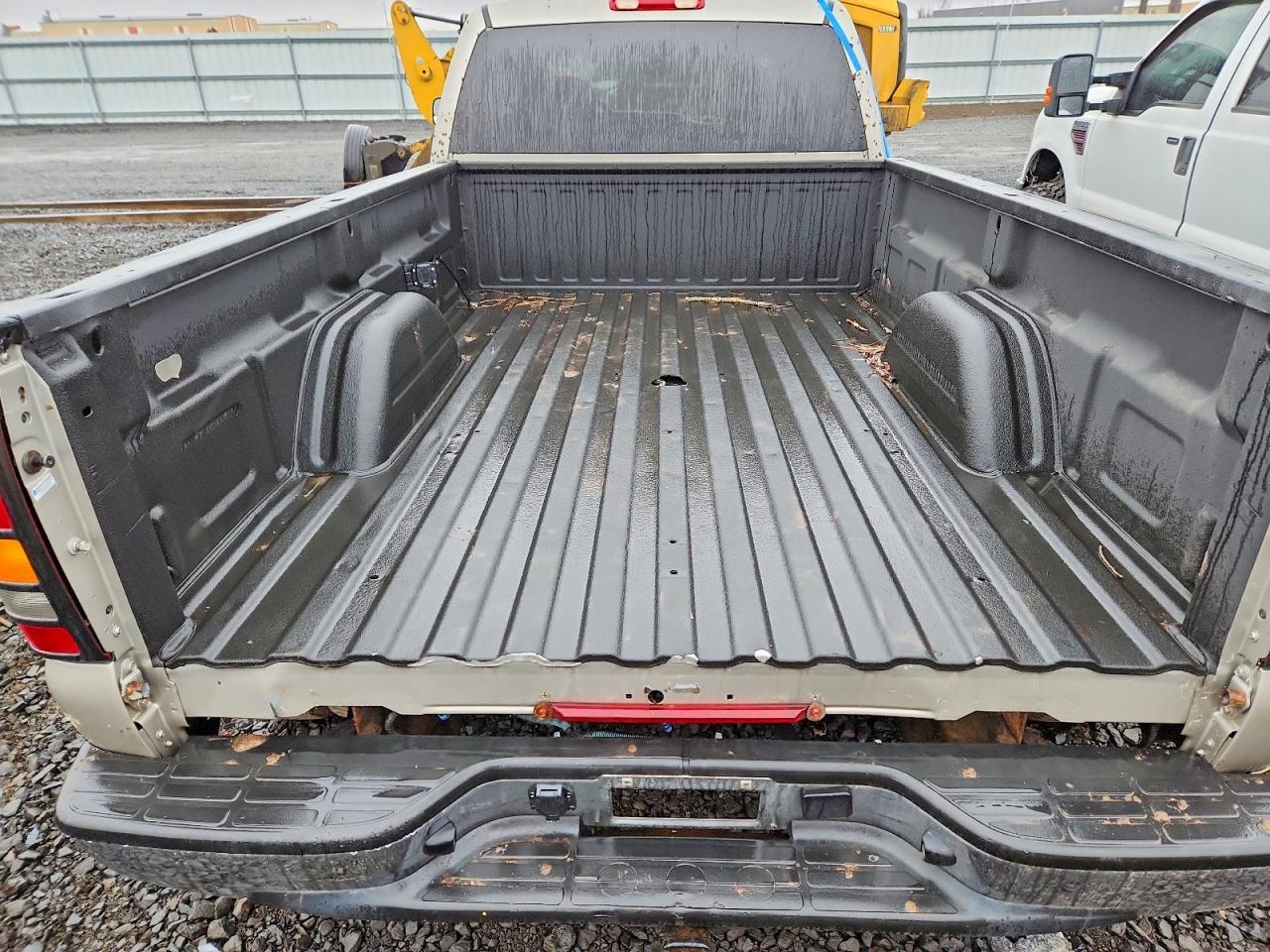 2002 GMC New Sierra K3500