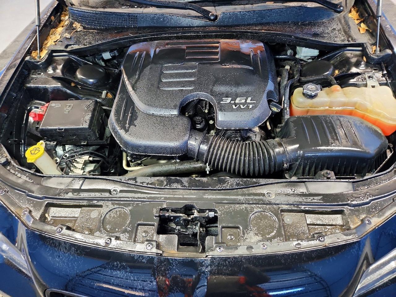 2018 Chrysler 300 s