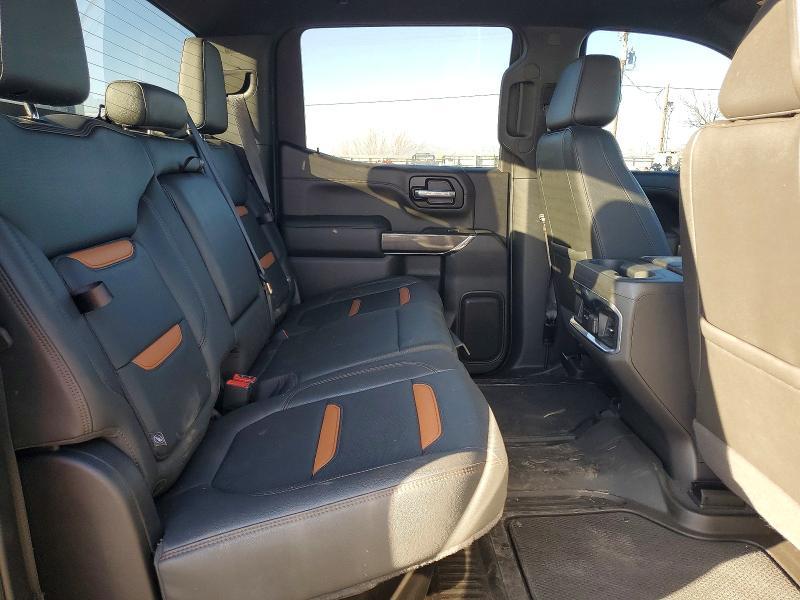 2021 GMC Sierra K1500 AT4