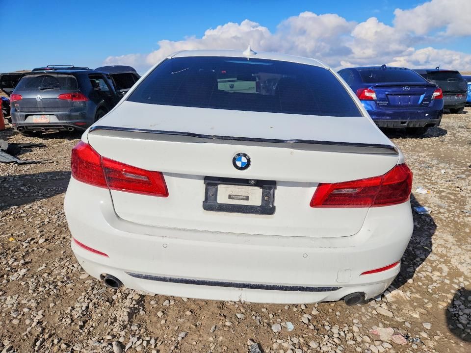 2018 BMW 530xe