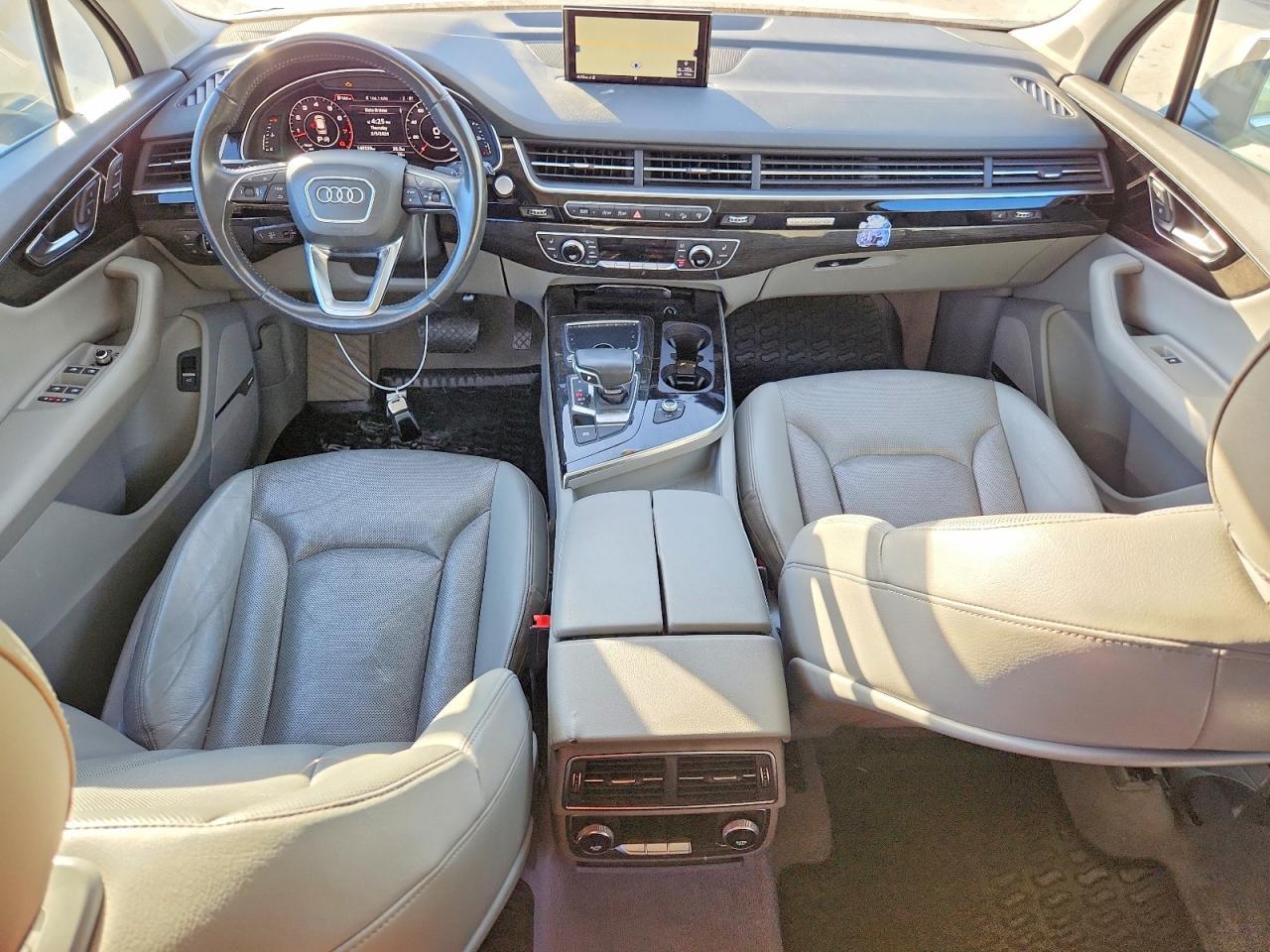 2017 Audi Q7 Premium Plus