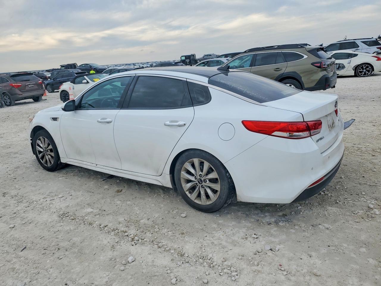 2017 KIA Optima ex
