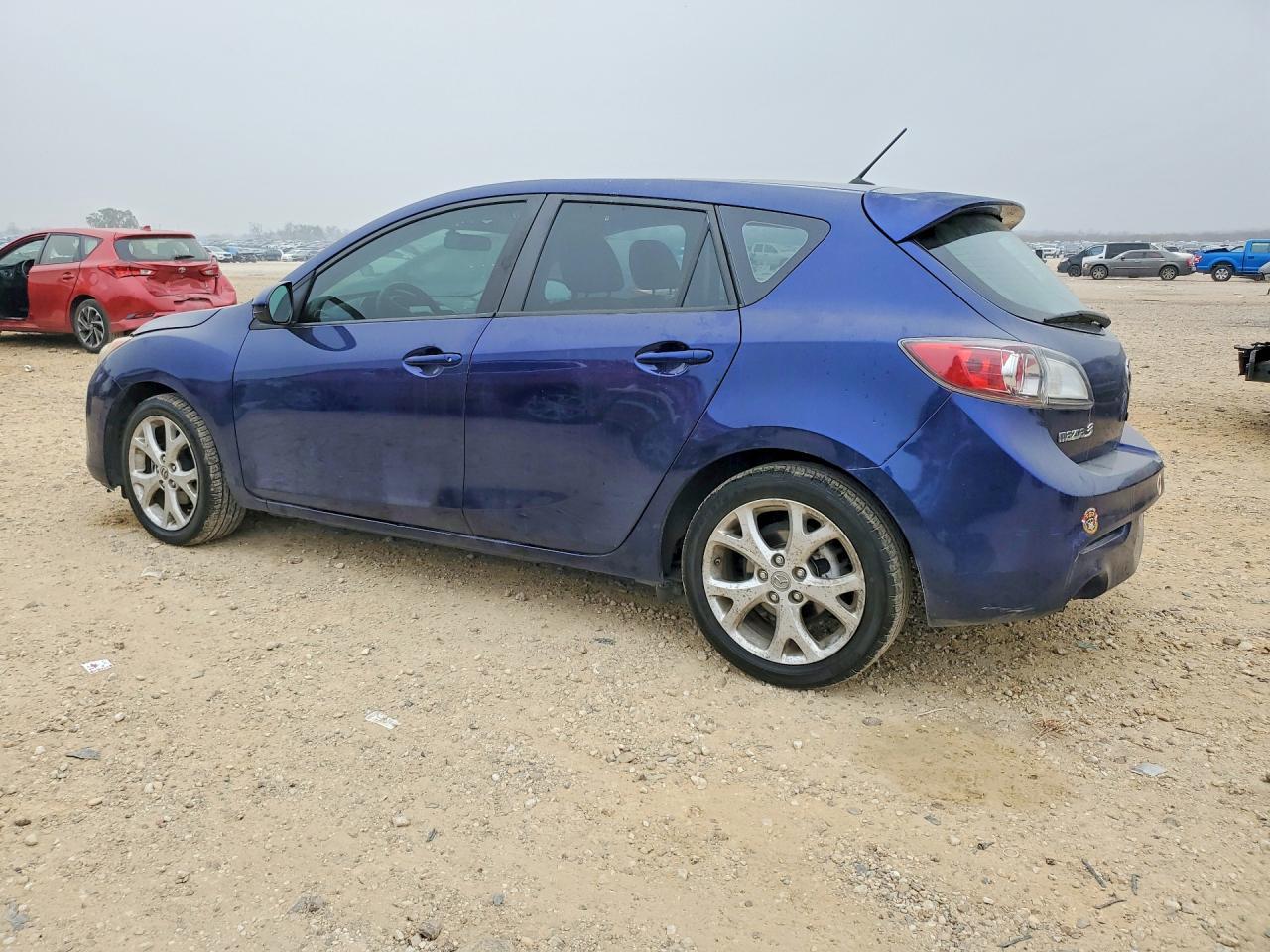 2012 Mazda 3 I