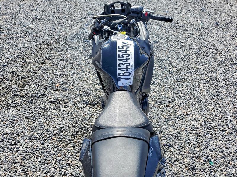 2020 Kawasaki EX650 M