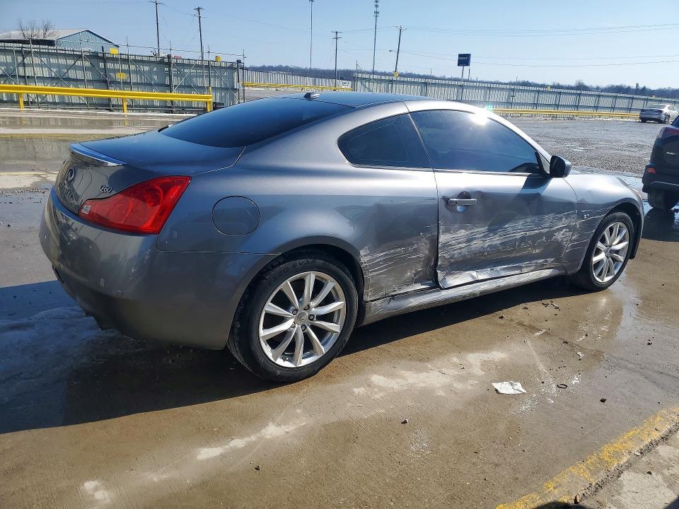 2014 Infiniti Q60 Coupe Base