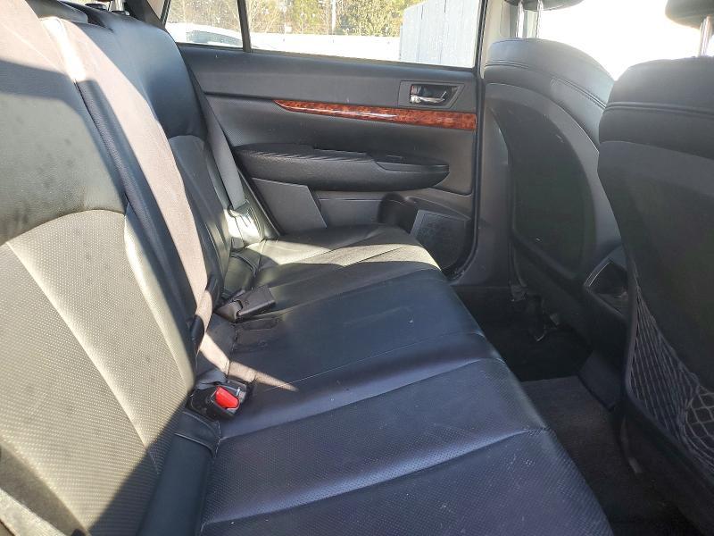 2011 Subaru Outback 2.5i Limited
