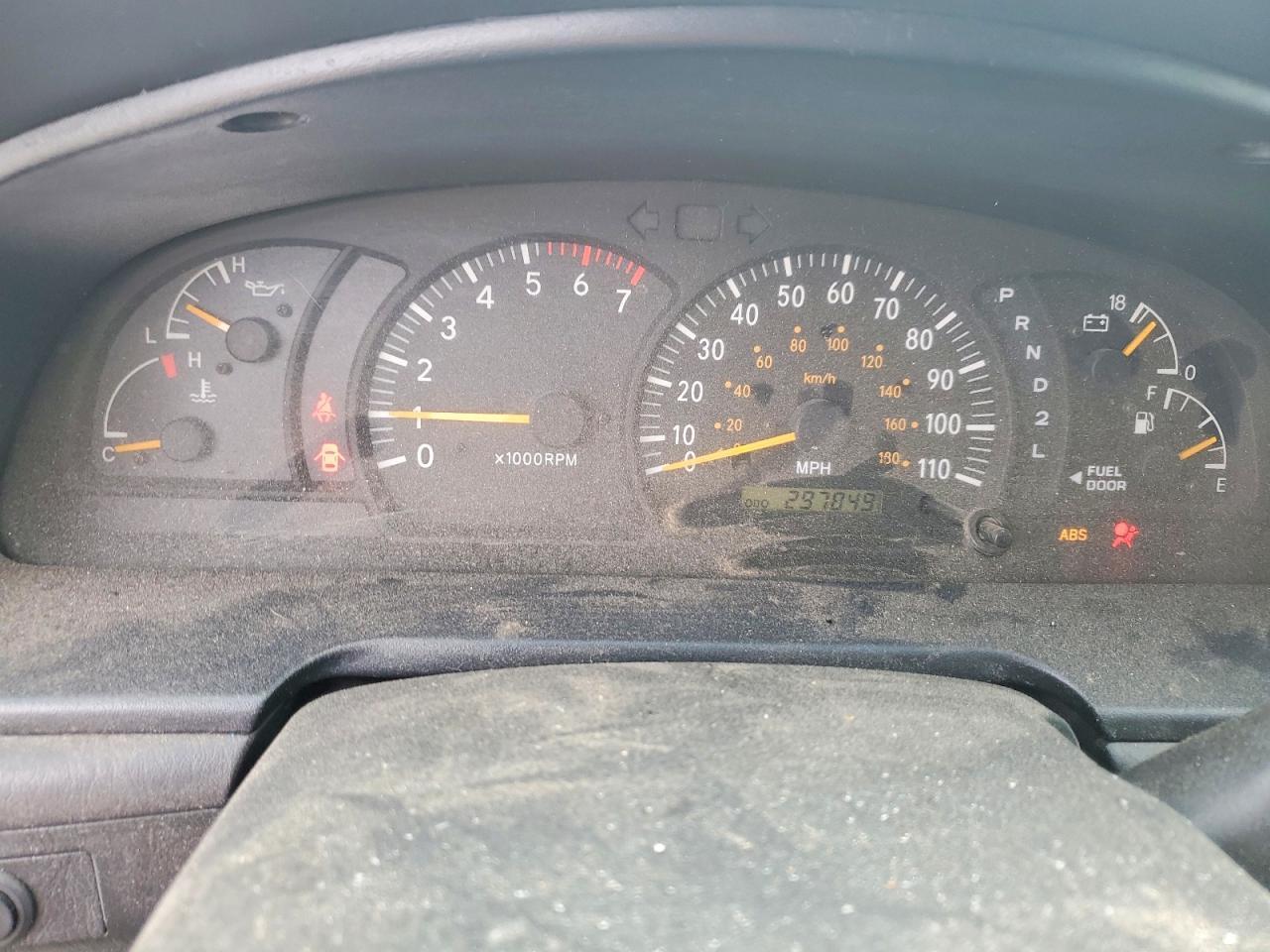 2003 Toyota Tundra Access Cab SR5