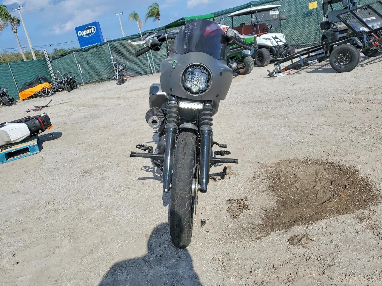 2019 Harley-Davidson Fxbb