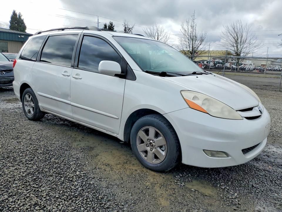 2007 Toyota Sienna xle