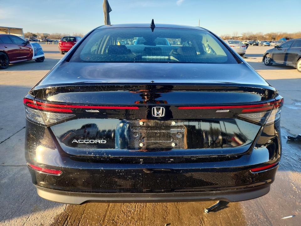 2025 Honda Accord lx