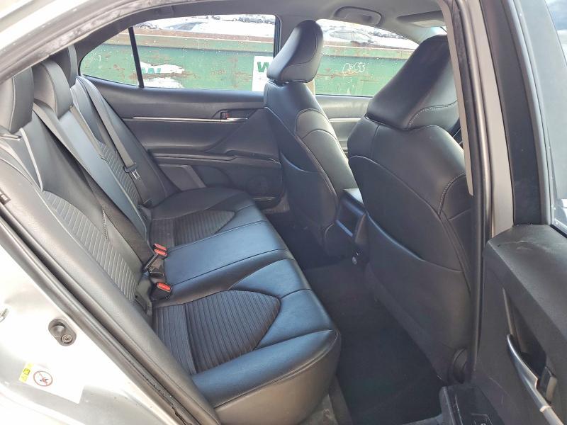 2018 Toyota Camry se