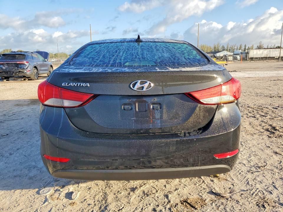 2015 Hyundai Elantra se