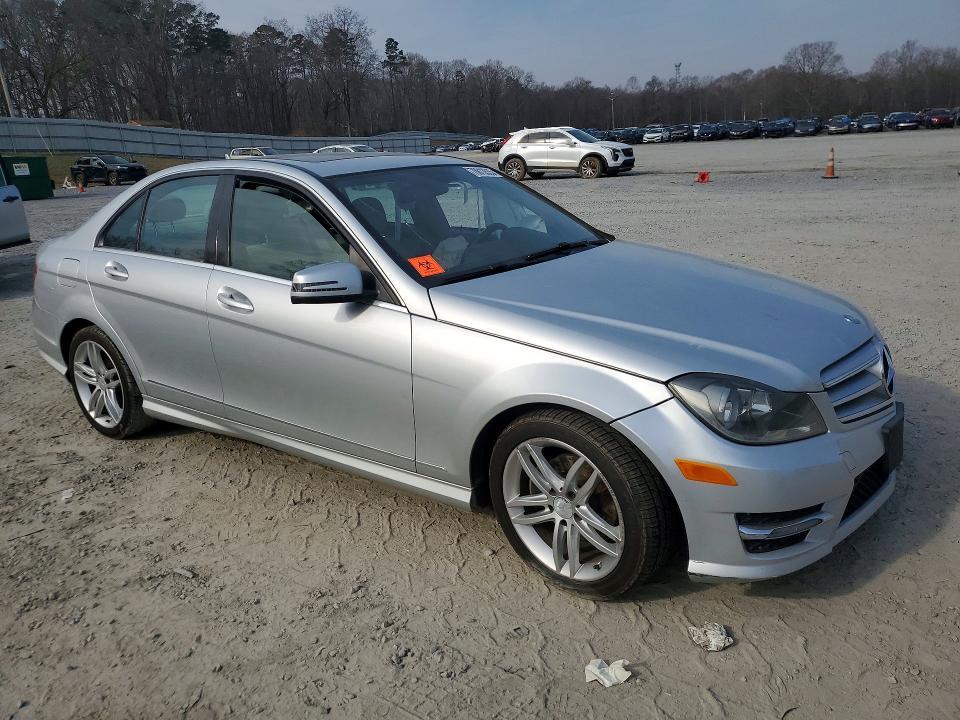 2013 Mercedes-Benz C 250