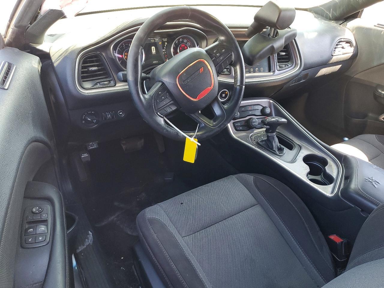 2015 Dodge Challenger sxt