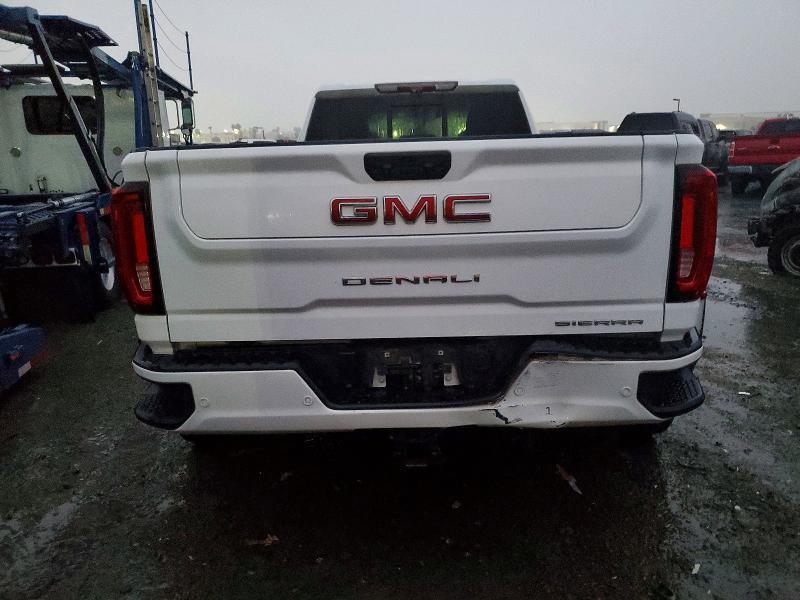 2020 GMC Sierra K3500 Denali