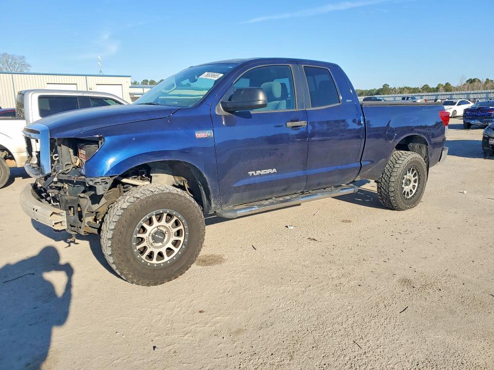 2012 Toyota Tundra Double cab SR5