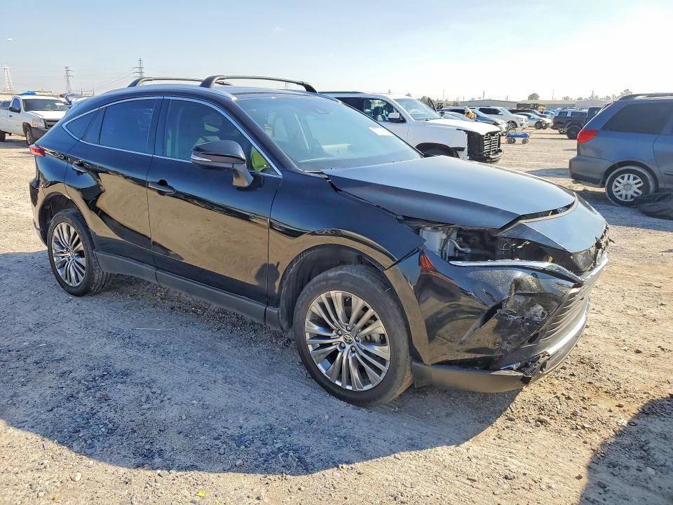 2022 Toyota Venza le