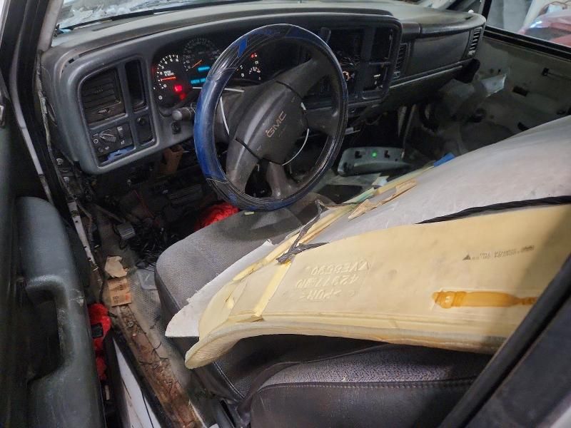 2005 GMC Sierra C2500 Heavy Duty