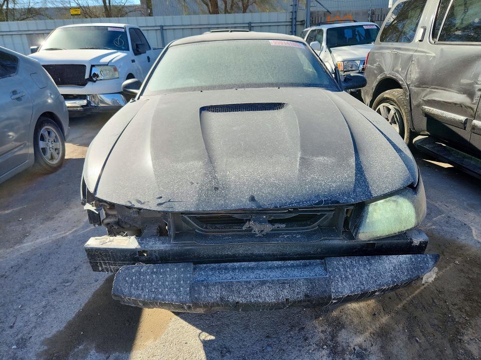 1999 Ford Mustang