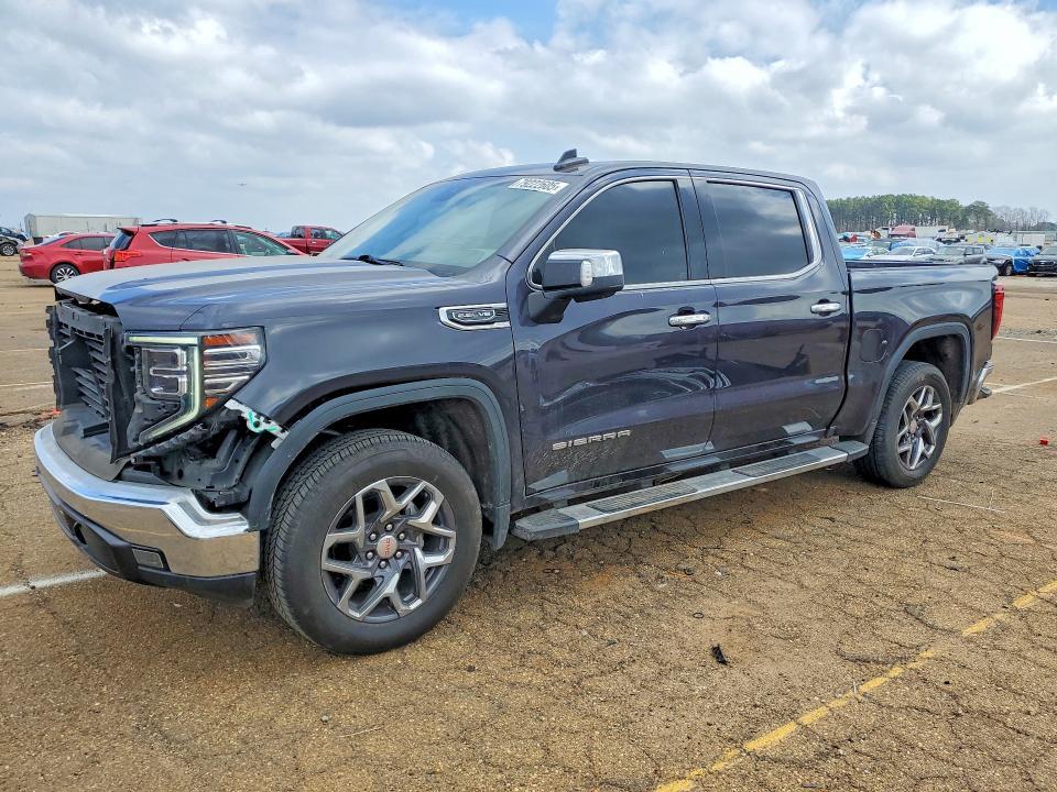 2022 GMC Sierra C1500 SLT
