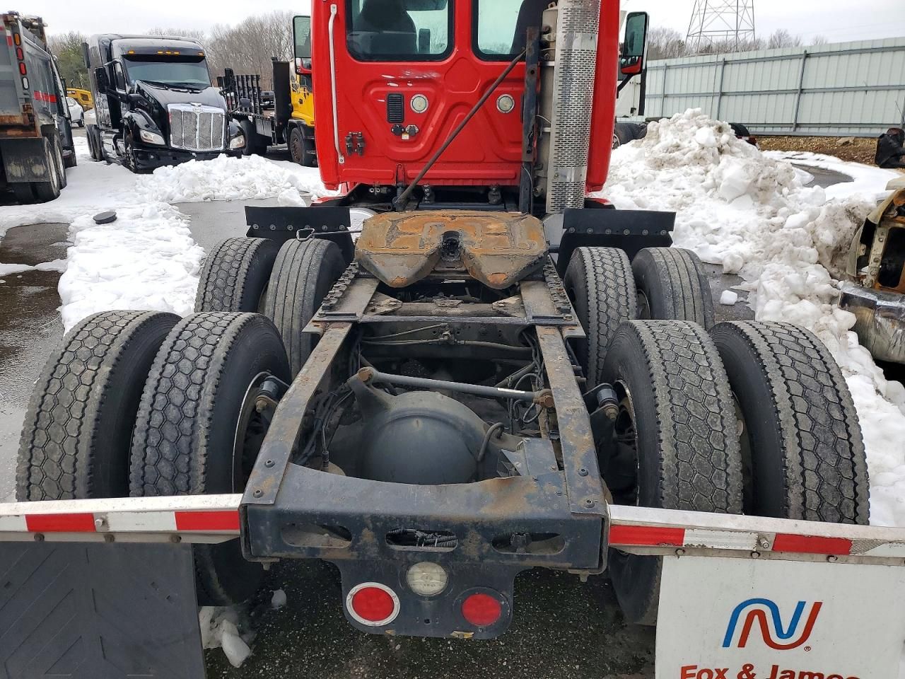 2010 Freightliner Cascadia 125