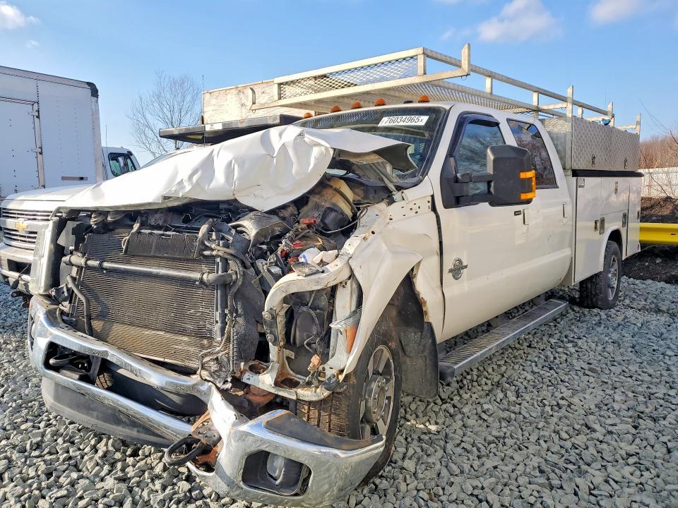 2016 Ford F350 Super Duty Utility / Service Truck