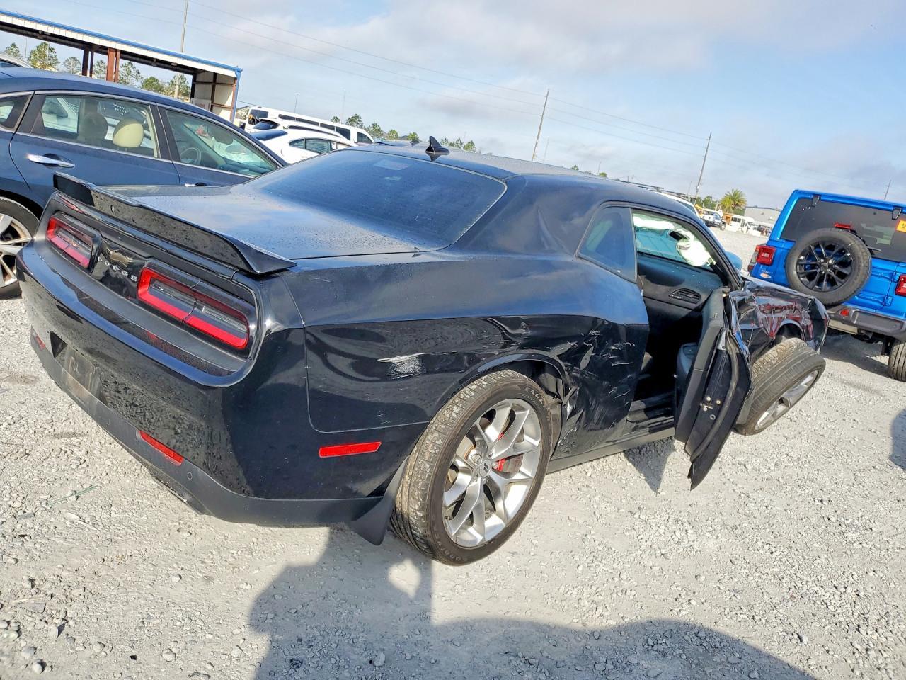 2020 Dodge Challenger gt