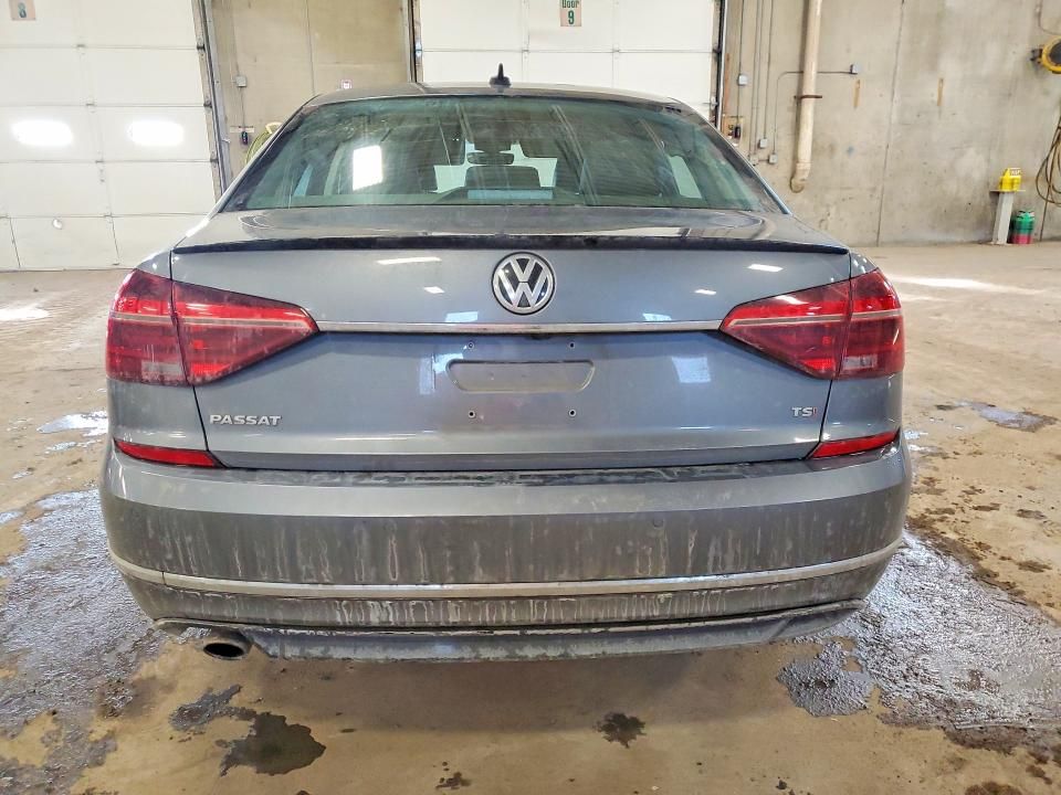 2019 Volkswagen Passat se R-line