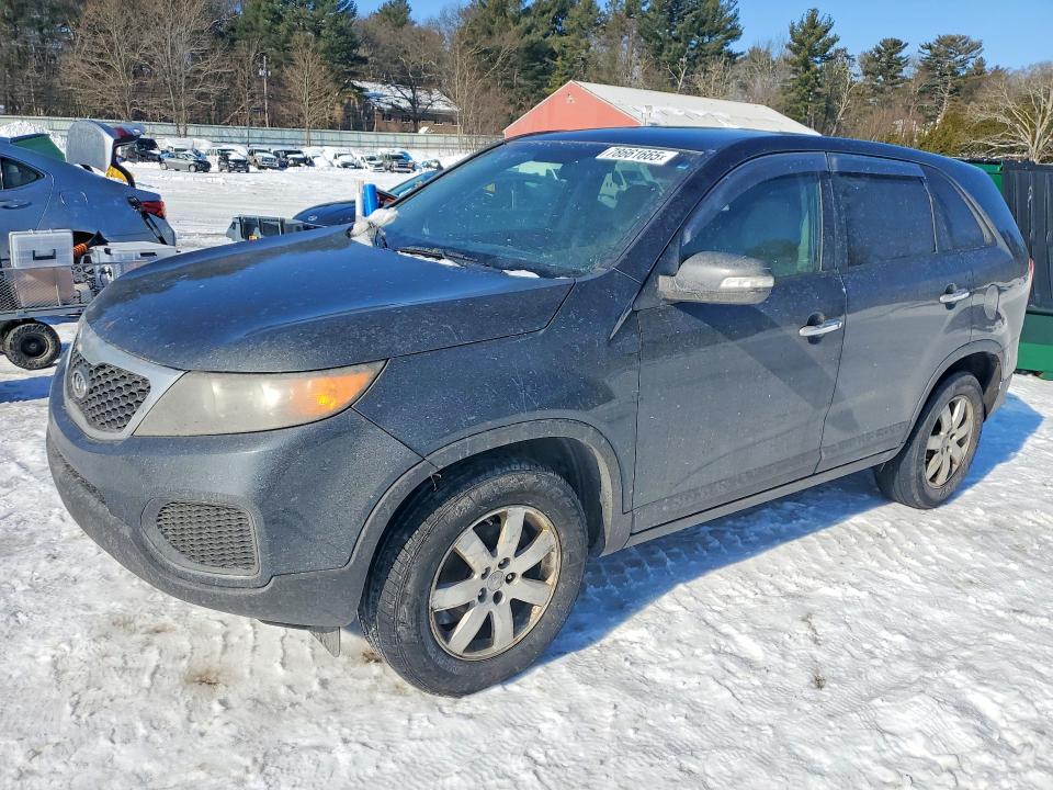 2013 KIA Sorento lx