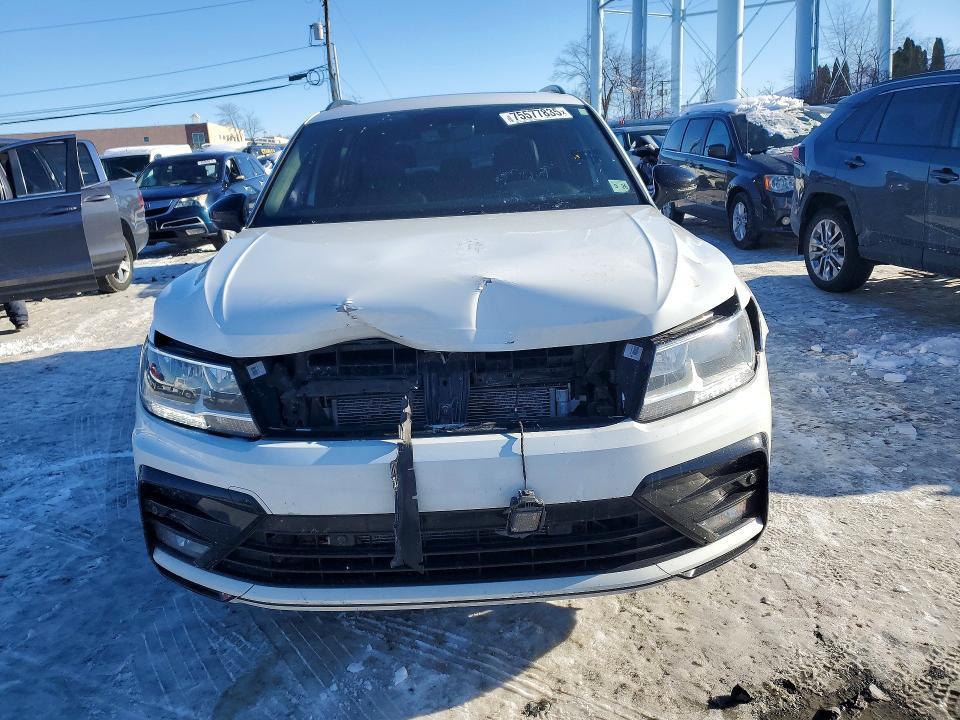 2021 Volkswagen Tiguan se