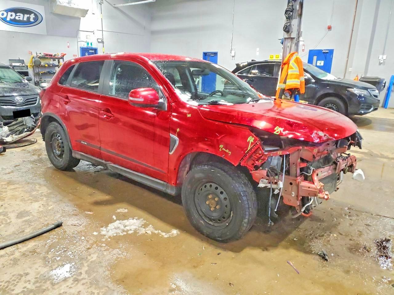 2020 Mitsubishi Rvr se