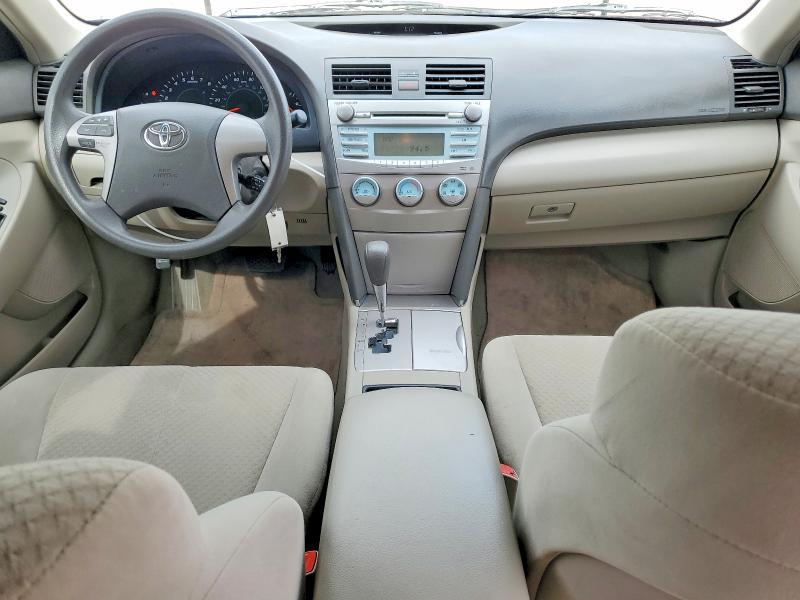 2009 Toyota Camry le
