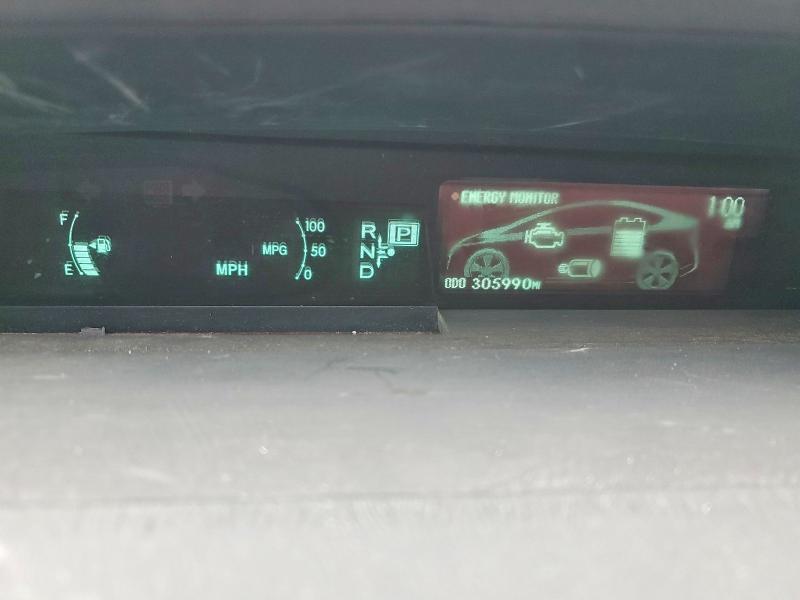 2010 Toyota Prius iii