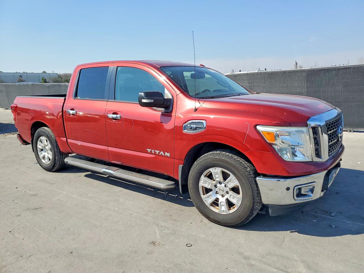 2017 Nissan Titan SV