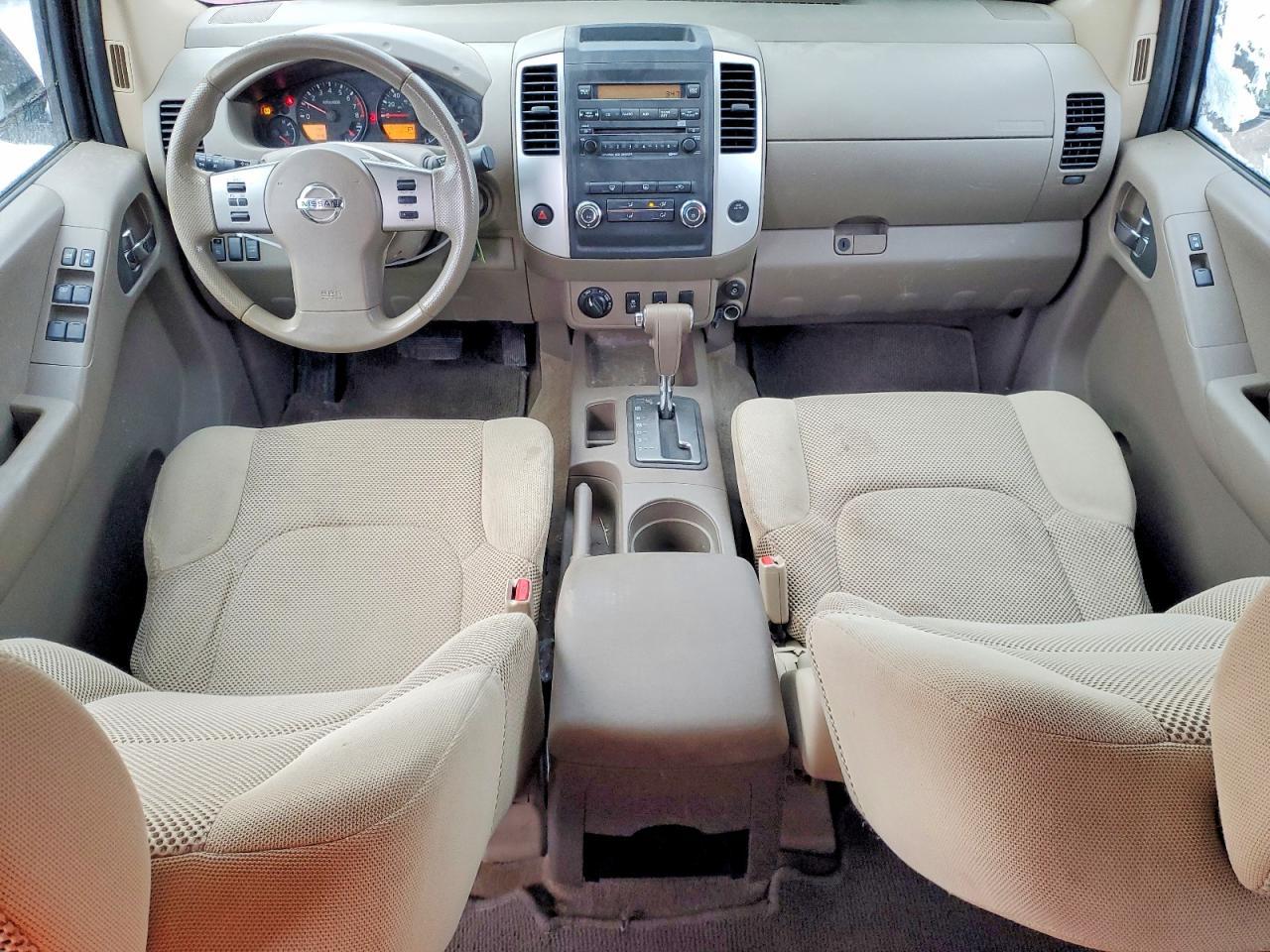 2012 Nissan Frontier sv