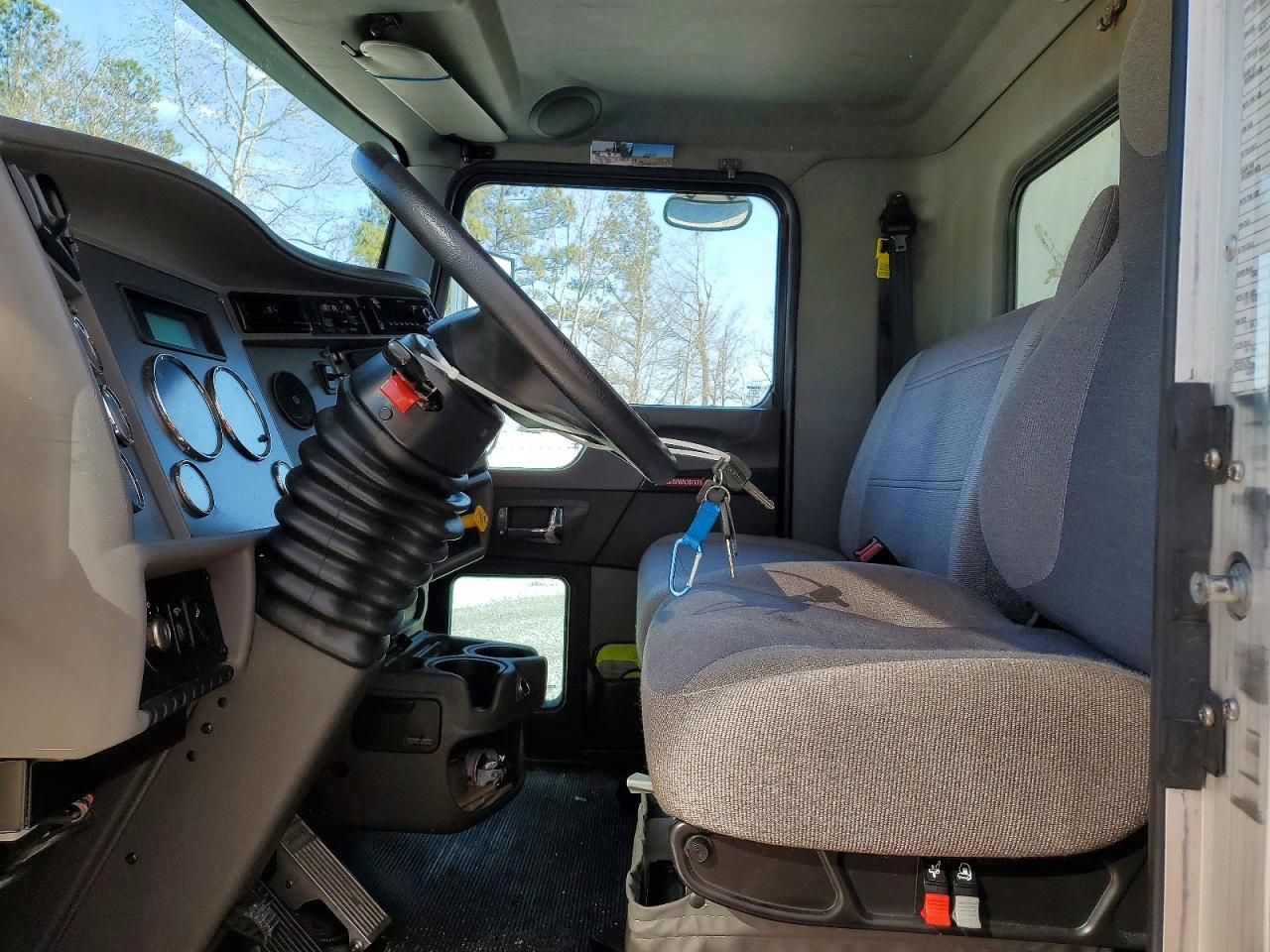 2021 Kenworth 548CH BOX Truck