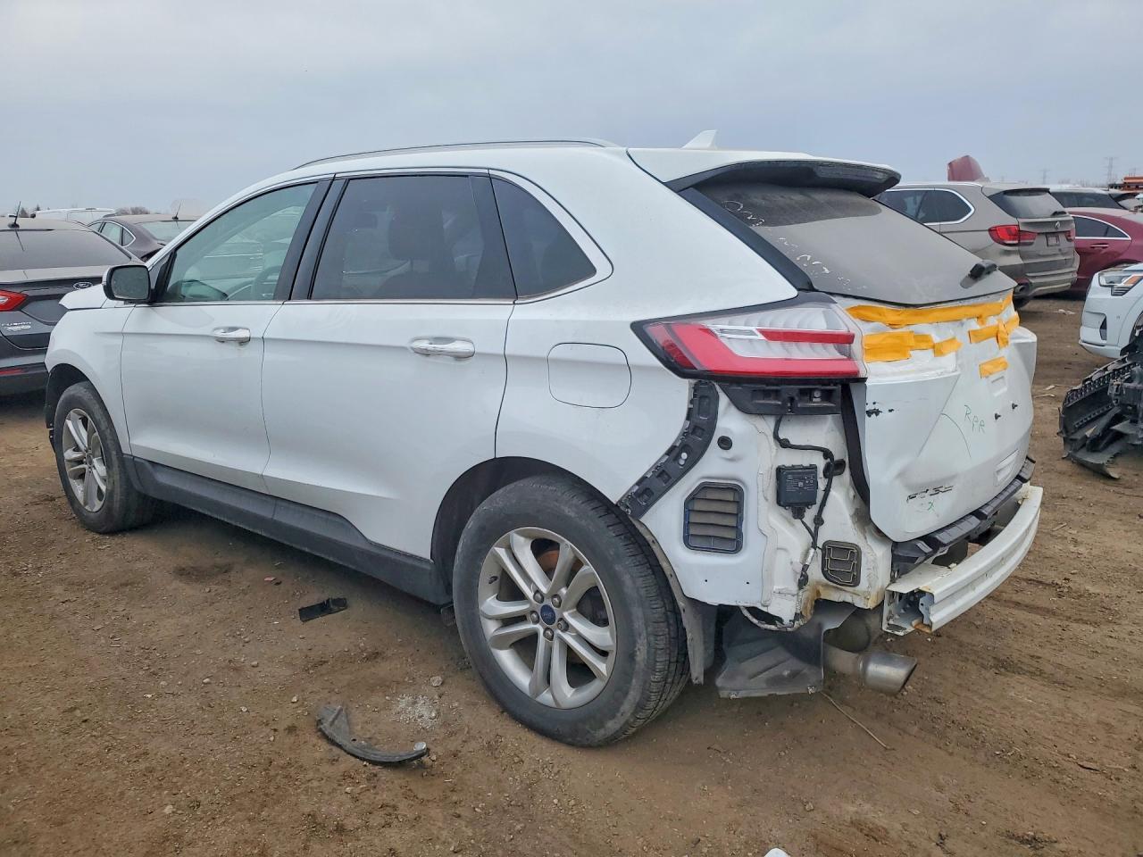 2019 Ford Edge sel