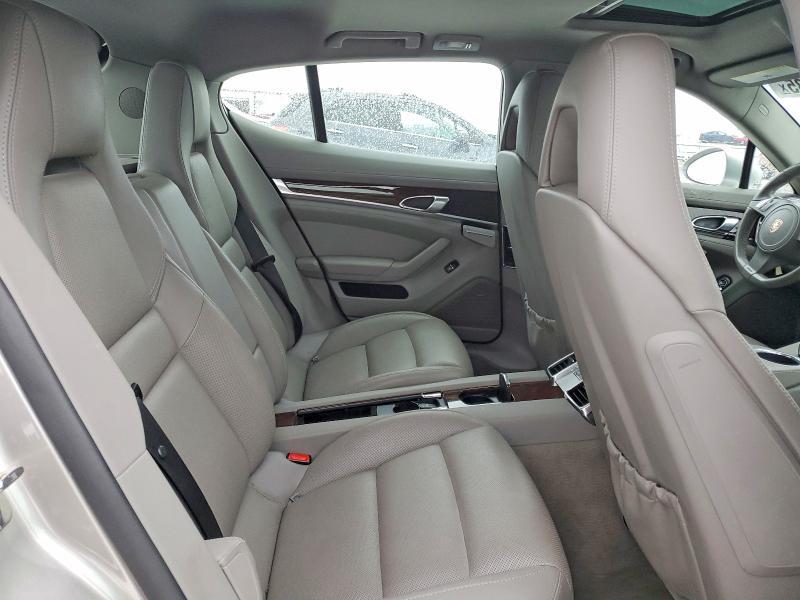 2011 Porsche Panamera s