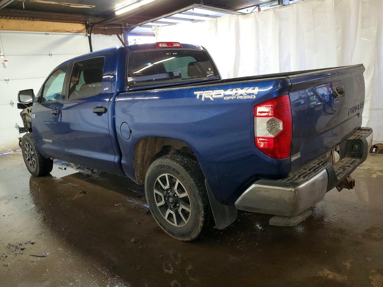 2015 Toyota Tundra SR5
