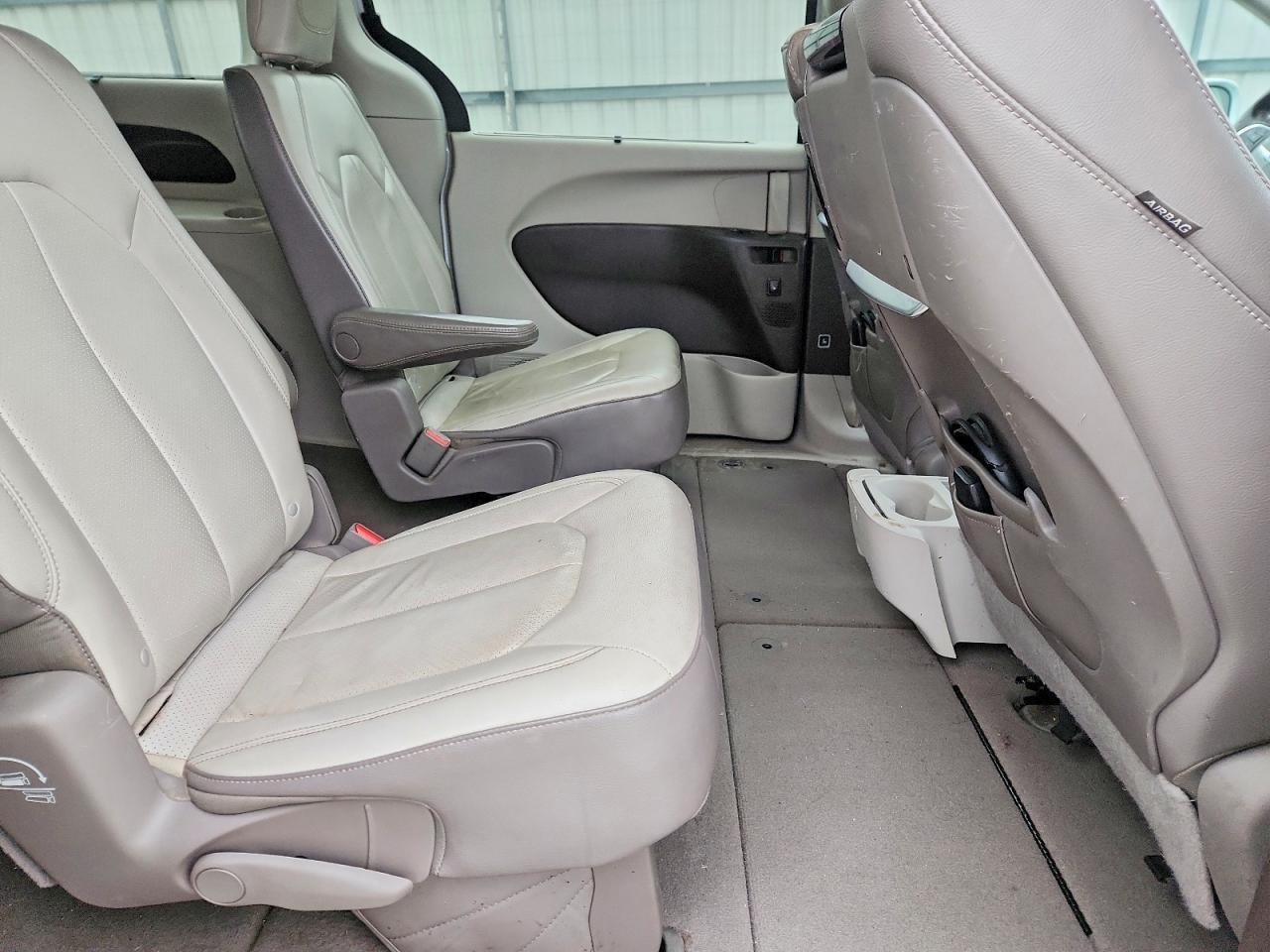 2017 Chrysler Pacifica Touring l Plus